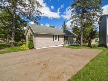 Beige House photo