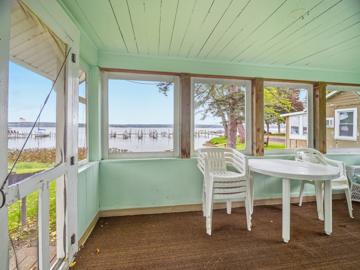 Cottage No. 6 photo