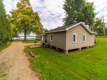 Cottage No. 7 photo